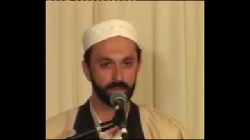 القارئ سعيد طوسي يخرج الصوت مع صدى!!!! # Said Tusi master of echo sound Amazing