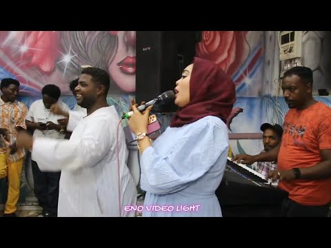 احتفالات السودانية واغنية راجعين راجعين الفنانه افراح بت ابو زبده اسوان