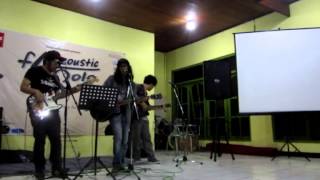 Skirt Hirari - The Goddamn VVota at Farcoustic Solo