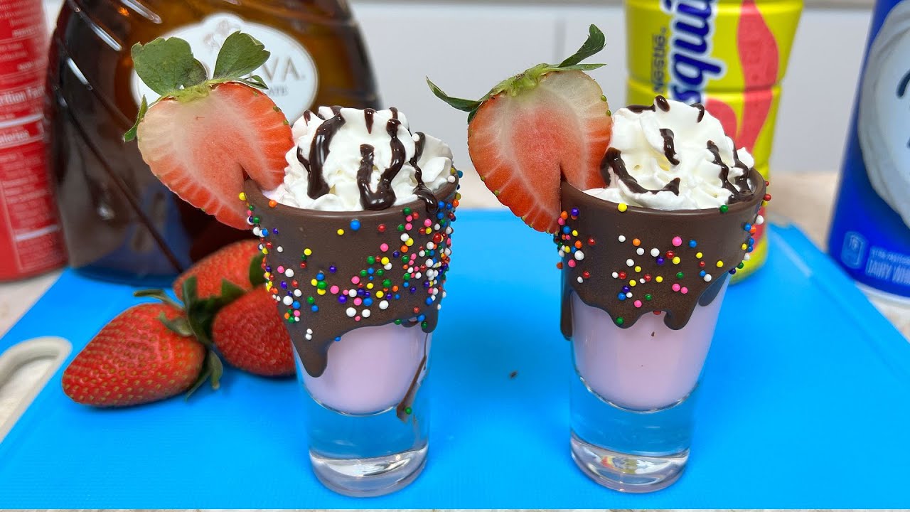Chocolate Covered Strawberry Shot