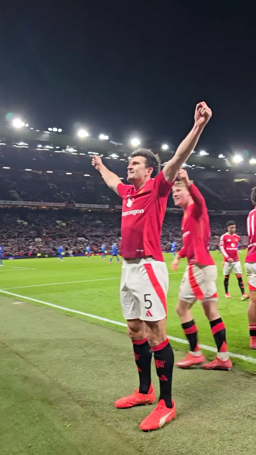 Harry Maguire’s LATE-WINNER Celebrations! ?