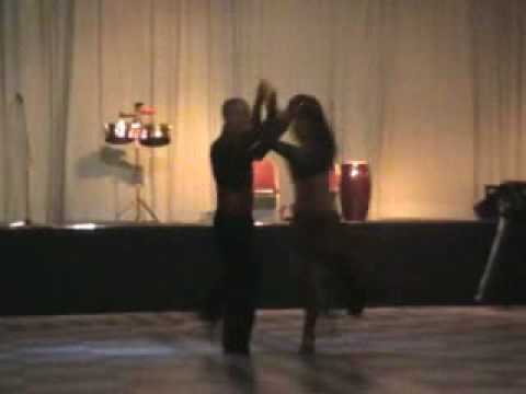 Spettacolo di Salsa dei maestri Walter e Silvia