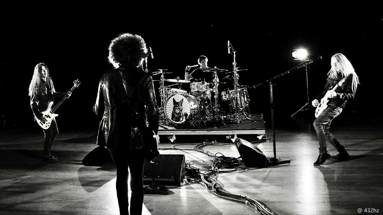 Watch Alice In Chains - "DRONE" (432 Hz) on YouTube Watch Alice In Chains - "DRONE" (432 Hz) on YouTube