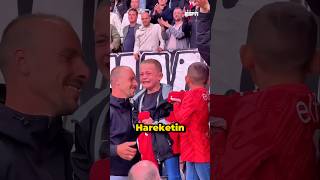 Bu Çocuk Tüm Stadı Duygulandırdı Ig