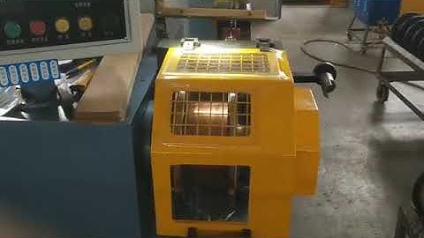 Large spool precision winding layer winding machine