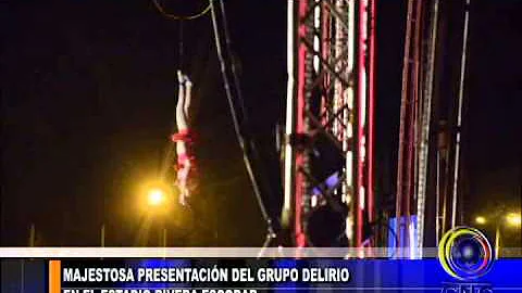 MAJESTOSA PRESENTACIN DEL GRUPO DELIRIO EN EL ESTA...