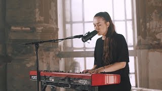 Video-Miniaturansicht von „Evgenya Redko - Karšta (Live at Sakramentas)“
