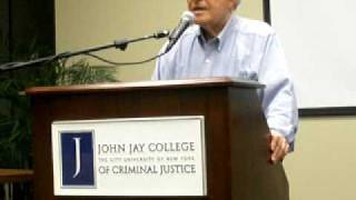 chomskyQ5.AVI