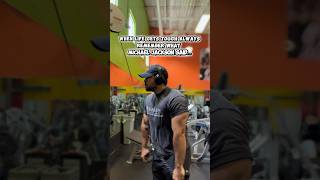 Triceps workout #gym #comedy #funny #fit #triceps #tricepsworkout #gymhumor #fitneess #fit #memes