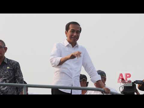 PRESIDEN JOKOWI KAGUM DENGAN WATERFRONTCITY PONTIANAK YANG TERPANJANG