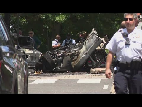 Teen among 2 dead after police chase ends in fiery crash - YouTube