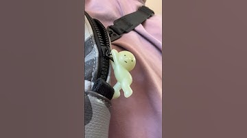 Let’s put this Smiski on some zippers! They have diff poses too! #unboxing #smiski #toycollector