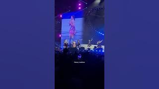 Download lagu Heavy Rotation by JKT48 & Rossa (Live at Rossa: Here I Am Concert in Jakarta)