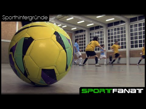 Video: Unterschied Zwischen Fußball Und Fußball