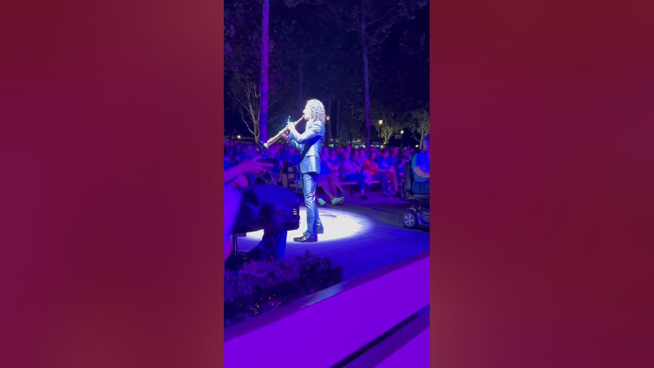 Kenny G in Concert at Epcot #disney #shorts #fyp #kennyg #music #saxophone #fun