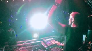 Video thumbnail of "Finger drumming "Atom" live on Maschine at Avalon, Hollywood"