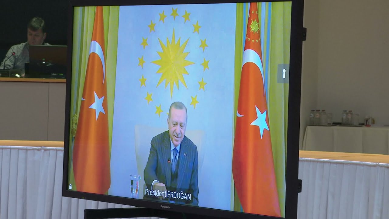 EU to reset relations with Turkey by refinancing migration deal