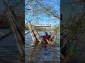 Not exactly the romantic hammock date that he promised 😂                 🎥: Instagram / opiimentinha