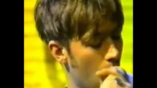 Blur unplugged alternative version of Song 2 1997