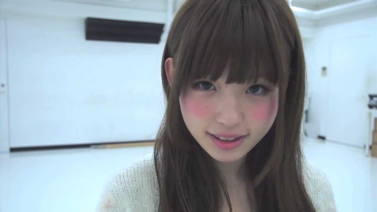 やのあんなちゃんはアニメ好き!プロフィールは?どんな活動してる?