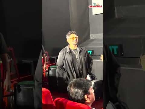 Arshad Warsi lights