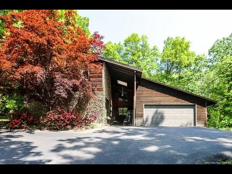 1018 Wildwood Ln, New Albany, IN home video tour