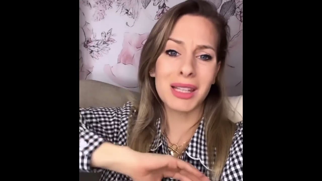 FAMILLE SANTORO CAMILLE FAIT PASSER UN MESSAGE YouTube