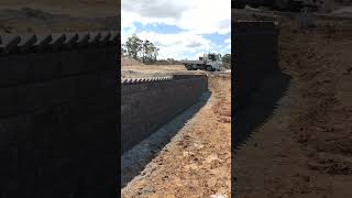 Thumbnail for Satisfying bricklaying 😮💨 (🎥: ViralHog)