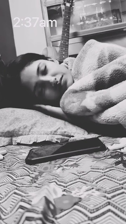 Pain is not always in tears😣 Night Sleeping Sad Status 💔 Sad Girl Video || 😔 #shorts #viral #sadgirl