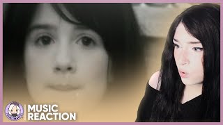 E-Girl Reacts│Saosin - You're Not Alone│Music Reaction