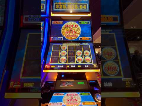 HOT SLOTS at the Venetian