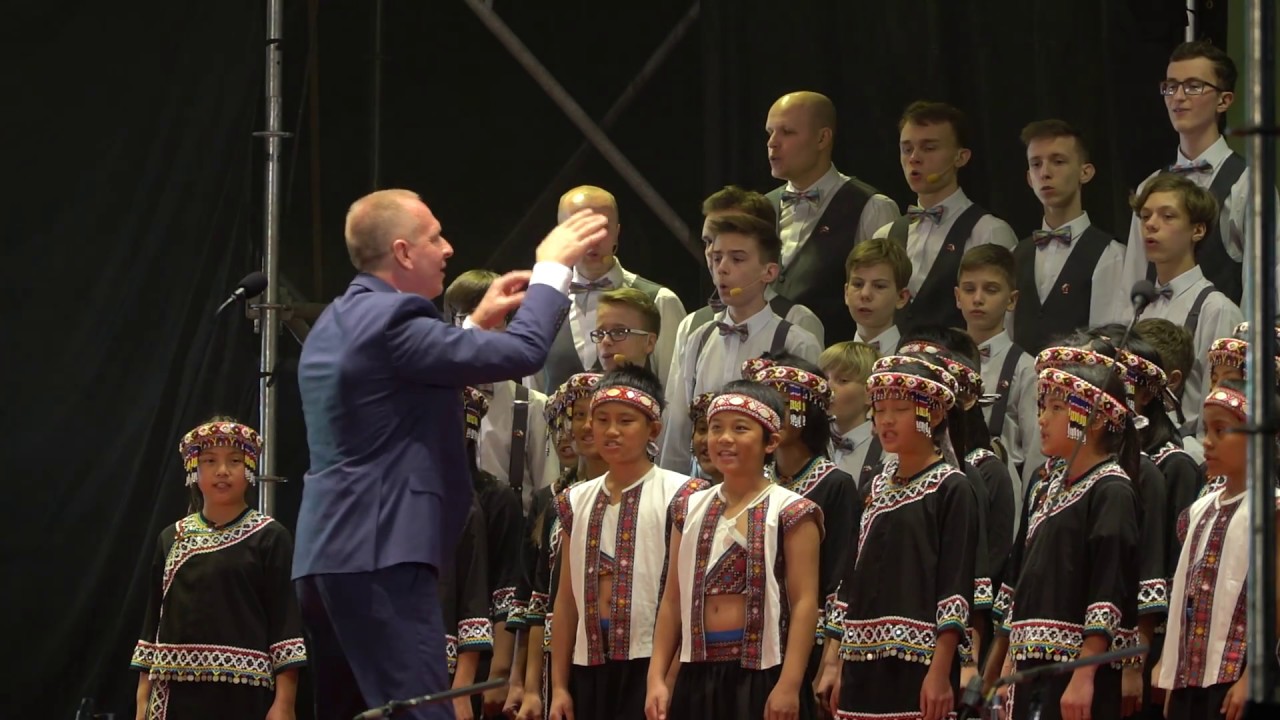 Kulumaha 回家吧-2017玉山星空音樂會原聲+波茲南  Kulumaha in 7 voices by Vox Nativa & Poznan Boys' Choir