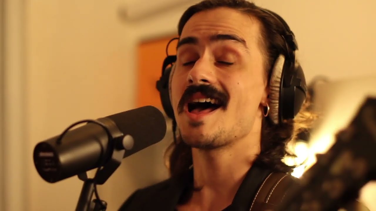 Frugale [LIVE] @ Casa do Fundo Estúdio