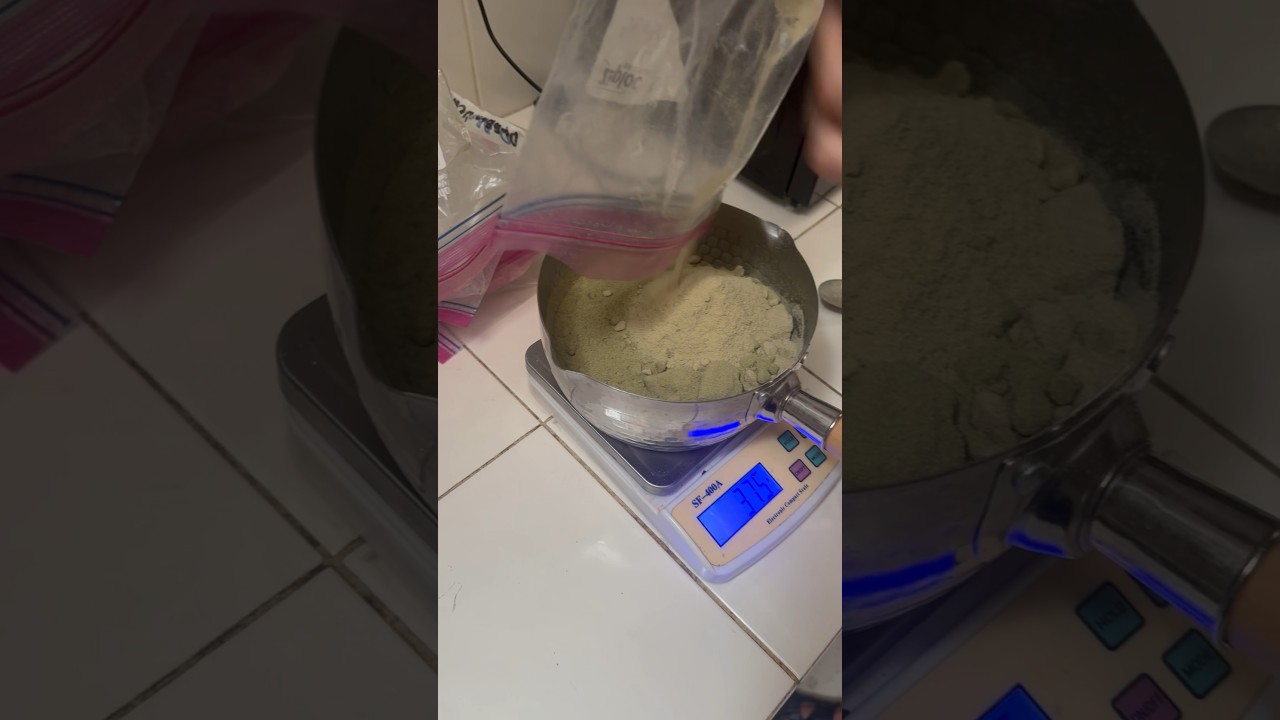 Mixing ice o lator hash strains for cooking 