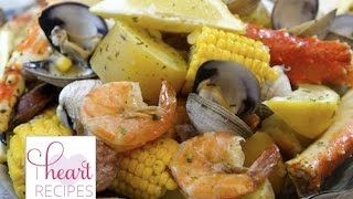 Seafood Boil Recipe made indoors | I Heart Recipes