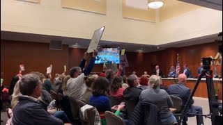 Mason City Council votes to outlaw abortions, become "sanctuary city for the unborn"
