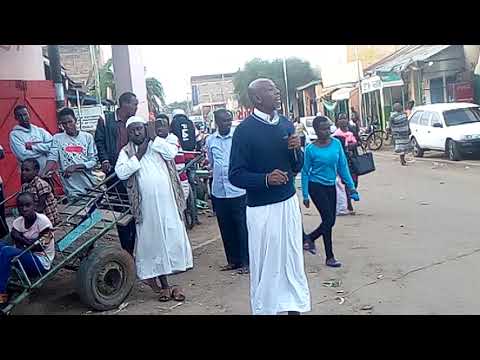 Video: Kununua Ardhi Katika Kijiji Cha Kottage