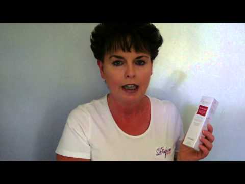 Using Guinot Acnilogic Intelligent Serum for Acne Prone Skin