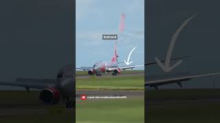 Download Lagu Flight Fights Floris! (Jet2 Boeing 737 WILD Storm Floris Landing at Leeds) MP3 Download Lagu Flight Fights Floris! (Jet2 Boeing 737 WILD Storm Floris Landing at Leeds) MP3