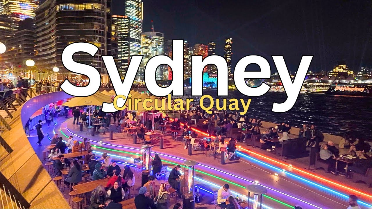 Why Sydney's Circular Quay at Night is the BEST Place to Be