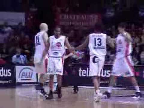 11 24-11-07 BCO-Bree - Score + bonusvrijworp van J...