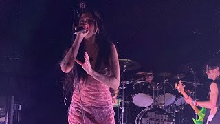 Maggie Lindemann - Scissorhands (live at Irving Plaza 04/06/23)