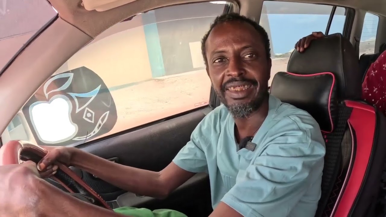 Duulkaa Yac Yacoodka Cuna Wax Uma Yeersheen 