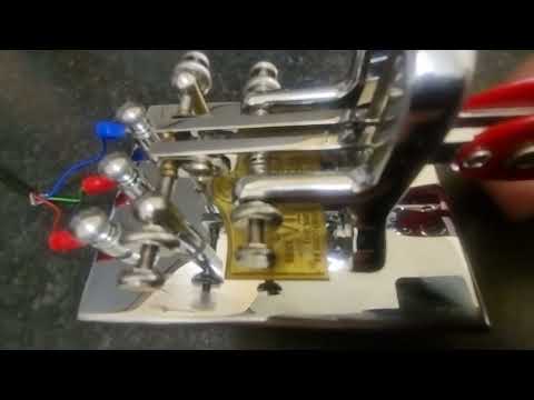 Vibroplex Iambic Deluxe Morse key