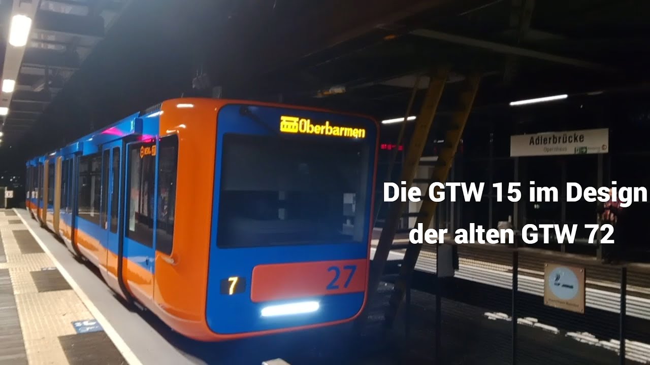 Die Schwebebahn GTW 15 im alten Design der GTW 72