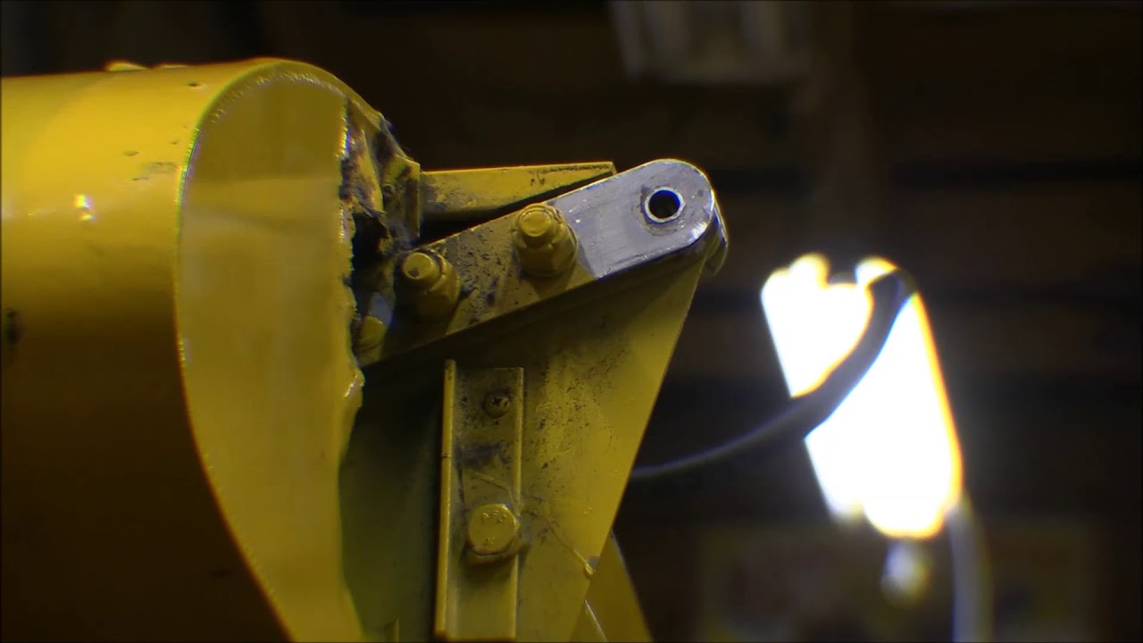 Piper Supercub Widebody refurbishment: attaching the right wing