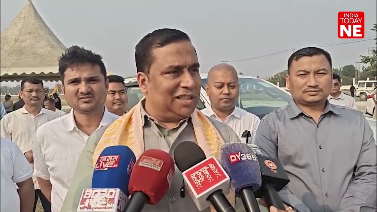 Министр штата Ассам проводит проверку подготовки к визиту премьер-министра Моди в Кокраджхар 13 м...
