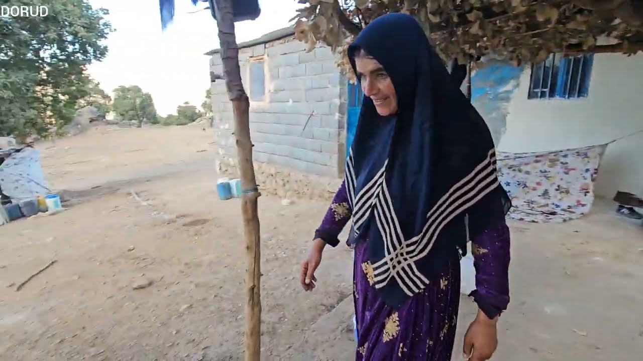 Akram's Farewell to His Soldier Son Again: Giving Akram Money - YouTube