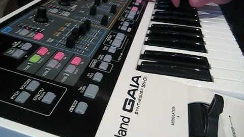 Tour of the Roland GAIA SH-01 - Preset and User Patches