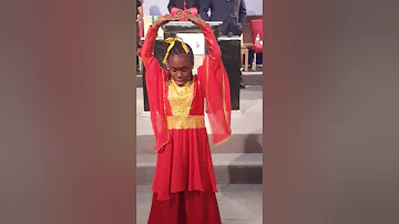 Na'Jyrae "True Worshipper" Gordon praise dancing You're Bigger by Jakalyn Carr